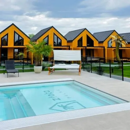 بيت للعطل Homes With Access To The Area Kopań